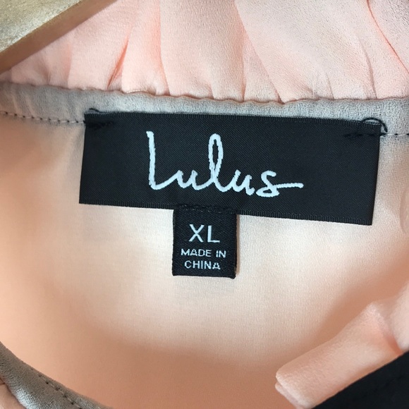 NWTS - Lulus || XL || peach ruffle mock neck tie - Picture 5 of 9